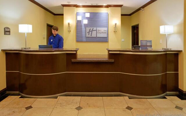 Holiday Inn Express Pearland