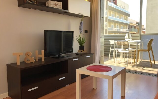 T&H Llevant Family Apartment