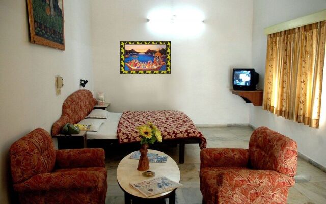 Hotel Saheli Palace