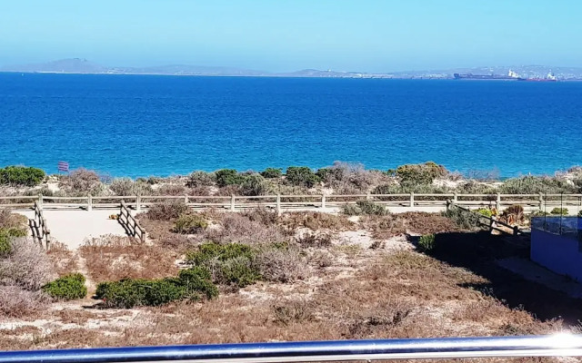 Seasons of Serenity, Langebaan 8-sleeper