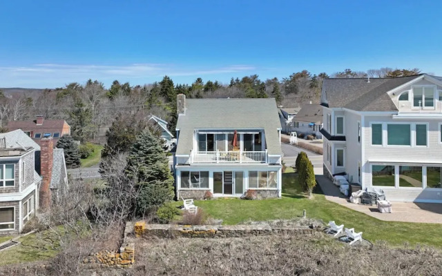 3BR Oceanfront on Nubble Cliffs!