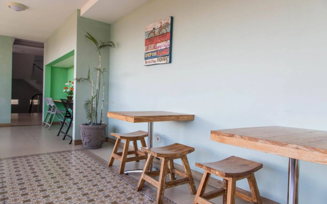 ZEN Rooms Batu Pageh Legian Kuta