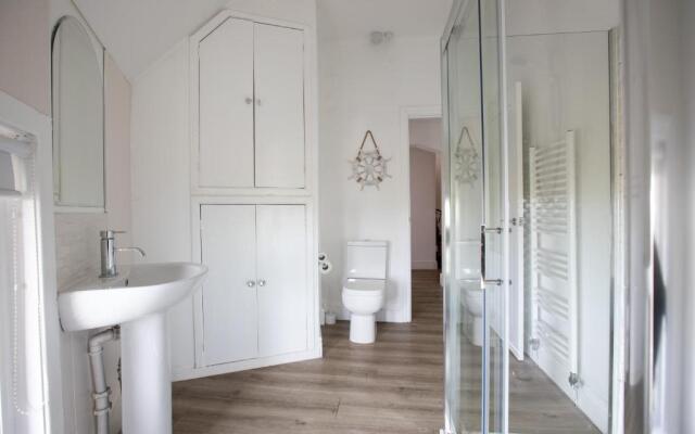 Beach View Apartment