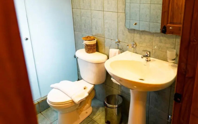 Patagonia Baker Lodge