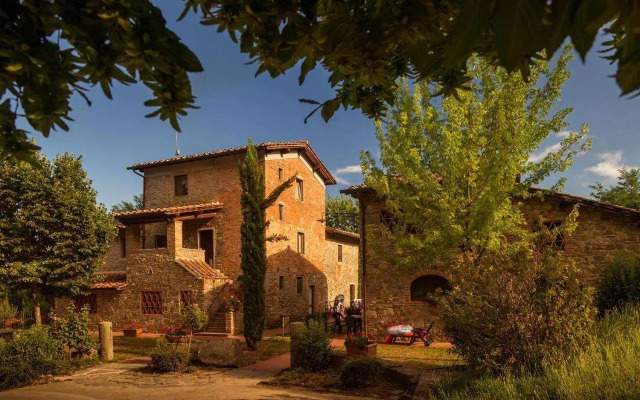 hu Norcenni Girasole Village