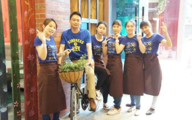 Wanfei Hotel (Longjiang Convention and Exhibition Center, Shunde, Foshan)