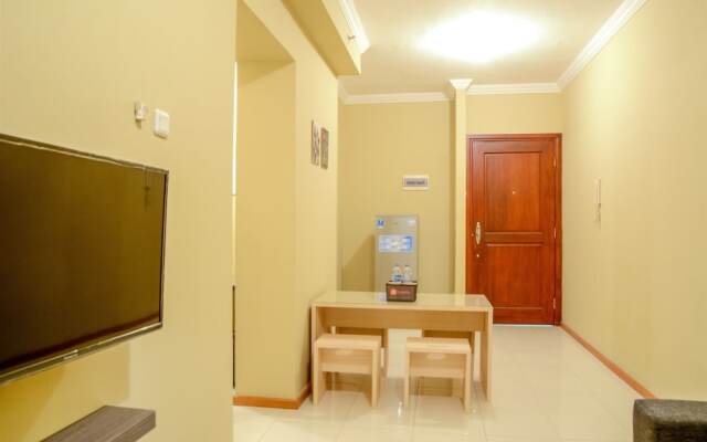 Big 2 BR (76 sqm) Apartment Grand Palace/Pallazo Kemayoran