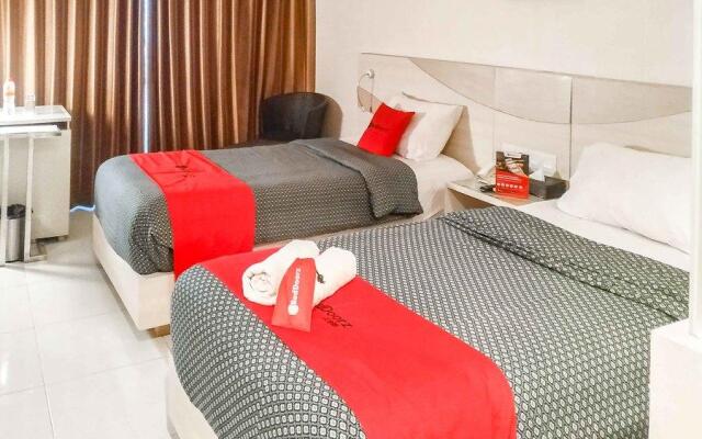 RedDoorz Premium @ Jalan Veteran Bojonegoro