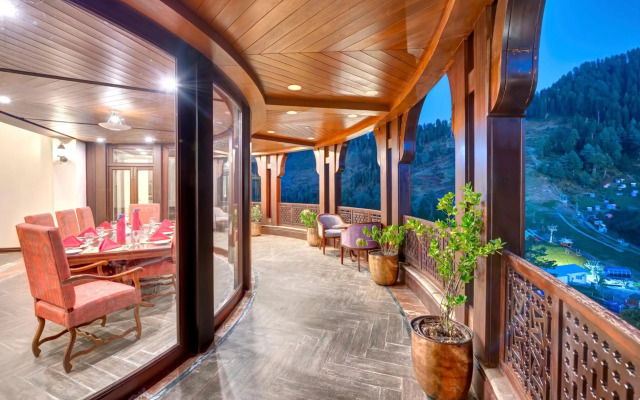 Pearl Continental Hotel Malam Jabba
