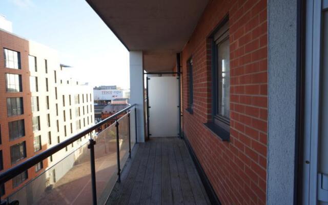 Serviced Lifestyle - Slough Station