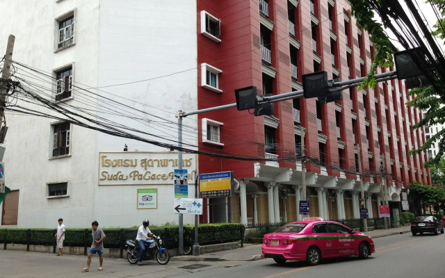 Suda Palace
