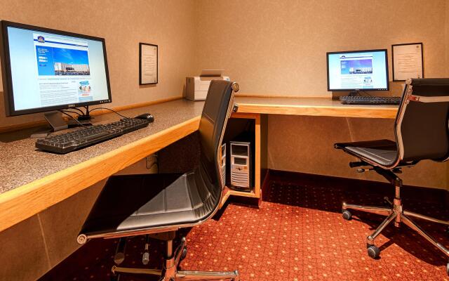 Best Western Royal Plaza Hotel & Trade Center