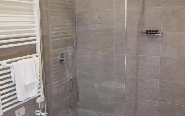 Rivabella Suite Apartments