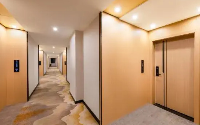 Taxing Hotel (Huangguoshu Scenic Area Branch)