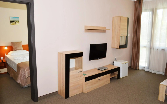 Paradise Hotel - Pomorie