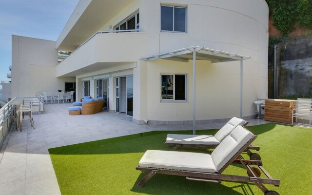 Penthouse on Clifton