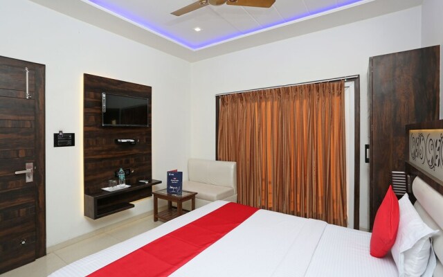 Capital O 10842 Hotel Anjali Mahal