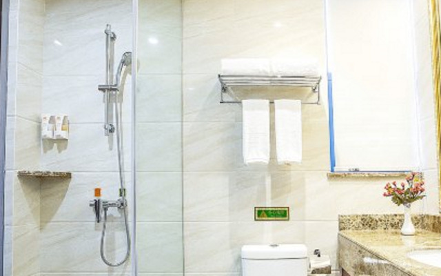 Vienna Hotel Guiyang Airport Road Branch