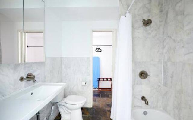 Sleek 2BR in Marigny by Sonder