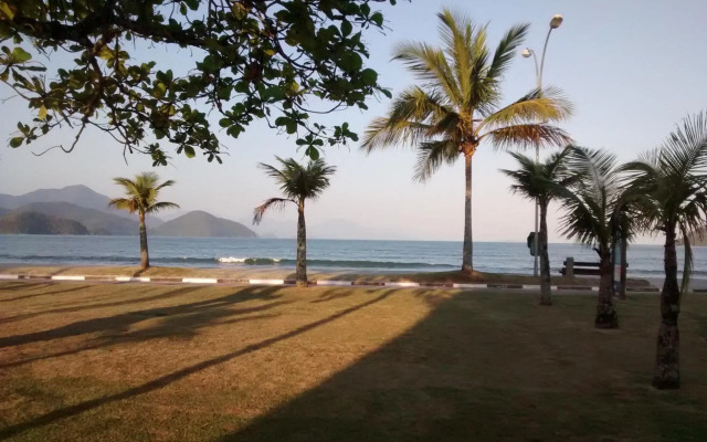 Ubatuba Surf Suites