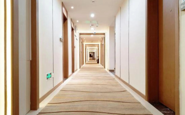 Nyingchi Impression Hotel