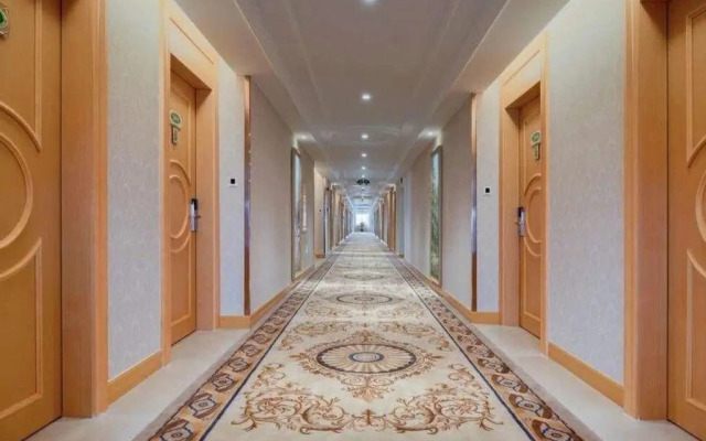 Vienna International Hotel (Beijing Huilongguan Wendu Water City)