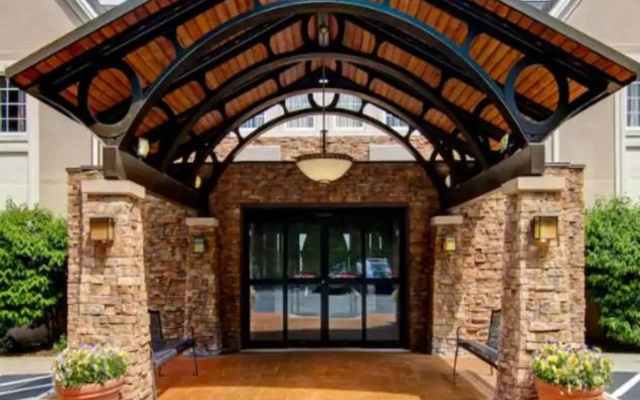 Homewood Suites by Hilton Stratford