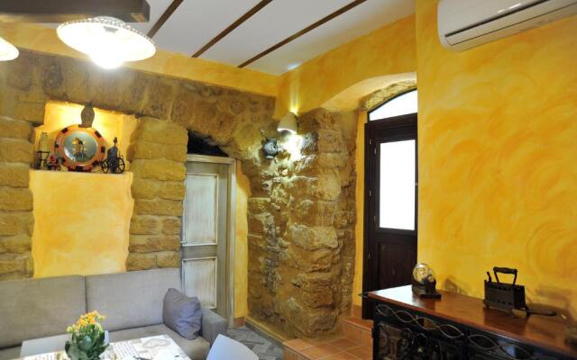 Grotta Dei Greci