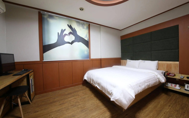 Theme Motel