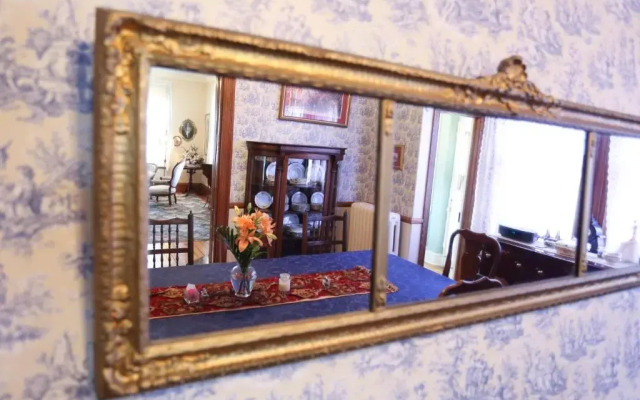 Beauclaires Bed & Breakfast Inn