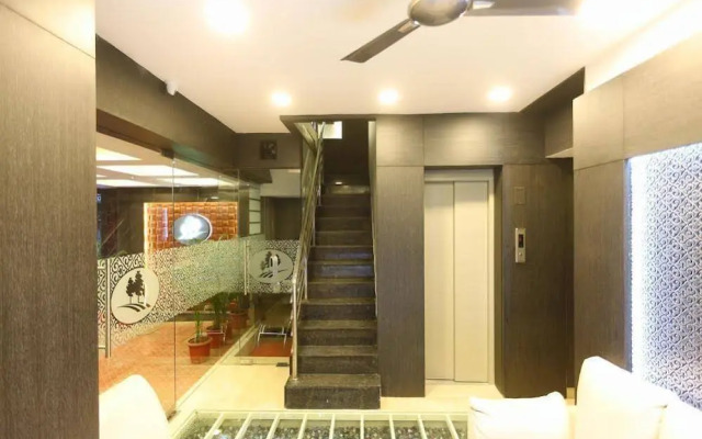 OYO Rooms Anna Salai Greams Road Apollo