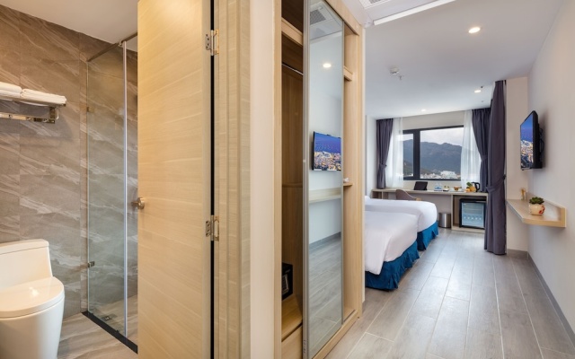 CTK Golden Hotel – Guest Rooms – Nha Trang