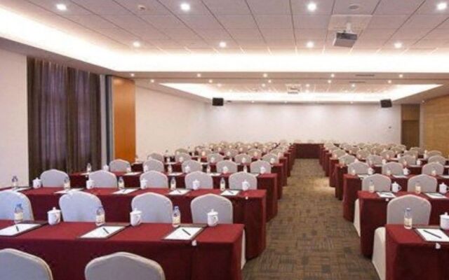 Yuanzheng Haiji Hotel