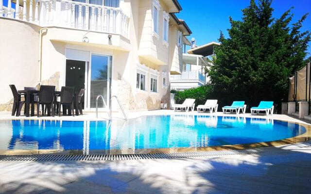 Pleasant Villa With Private Pool in Antalya