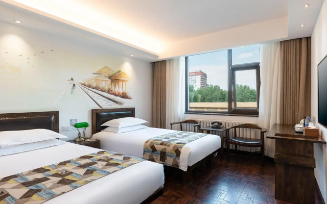 Nostalgia Hotel Beijing National Trade