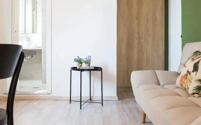 Anemi Green Cozy apt with beach views