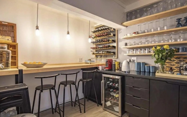 Kelkiewyn Waterkloof Guesthouse