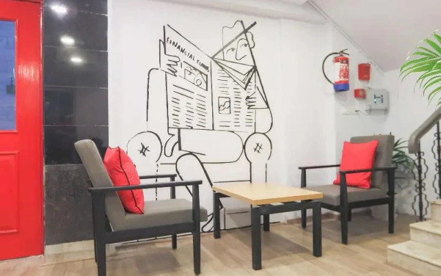 OYO Townhouse 475 Nangal Raya Pankha Road