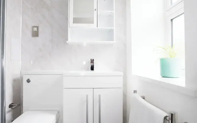 Colchester Studio Suites