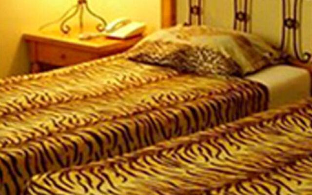 Zoobic Lodge