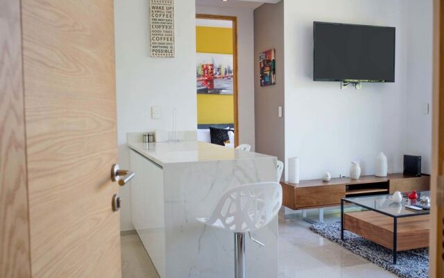 Menesse 32 102 by iMexico