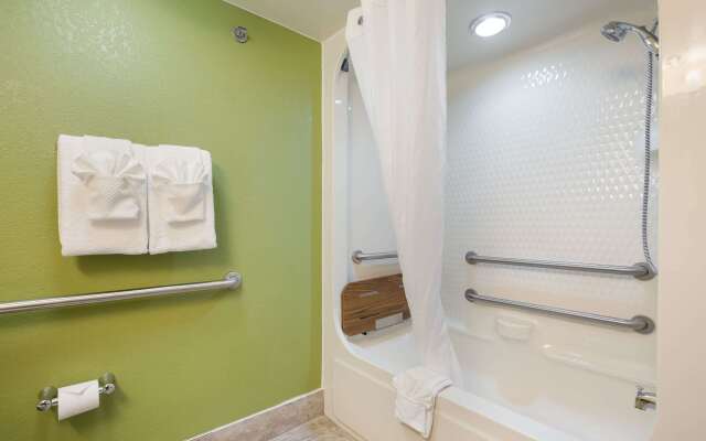 Sleep Inn & Suites Grand Rapids Southeast - Kentwood