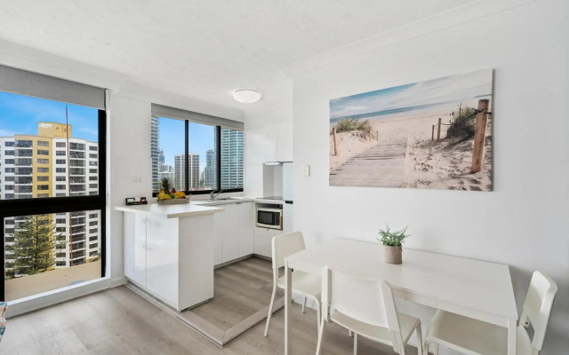 Beachcomber Surfers Paradise