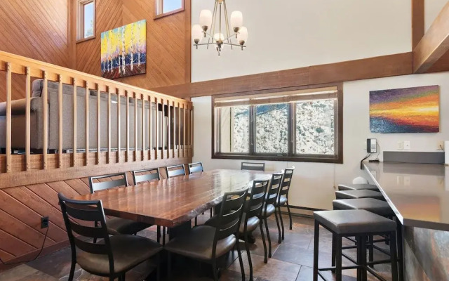 Gold Point Resort Breckenridge by Vacatia