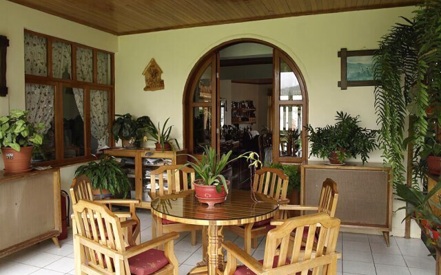 Albergue Turistico Böttger