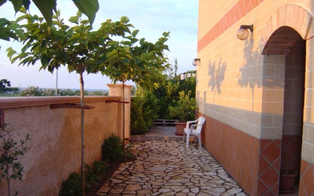 House With 2 Bedrooms in Pantanagianni-pezze Morelli, With Furnished T