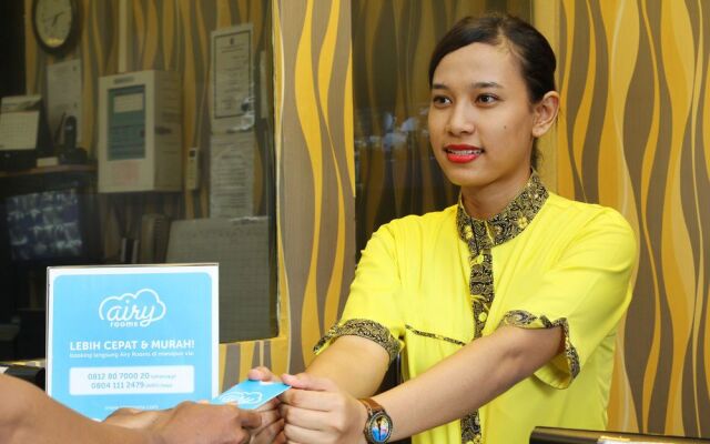 Airy Stasiun Jakarta Kota Mangga Dua Raya 24 Jakarta