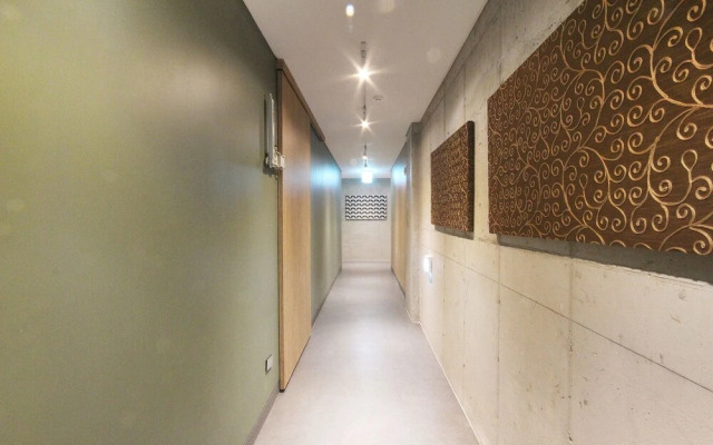 Changwon Jinhae Yongwon Hotel VIN