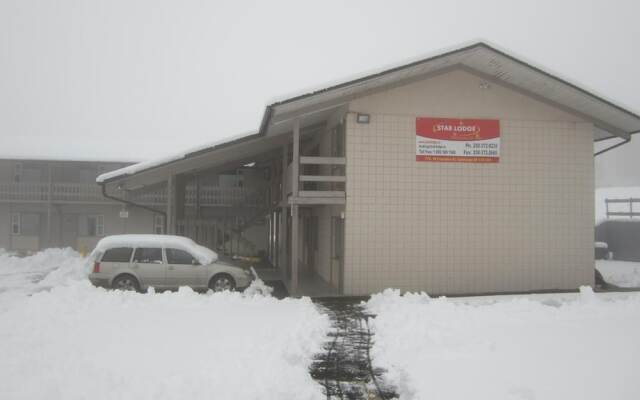 Star Lodge