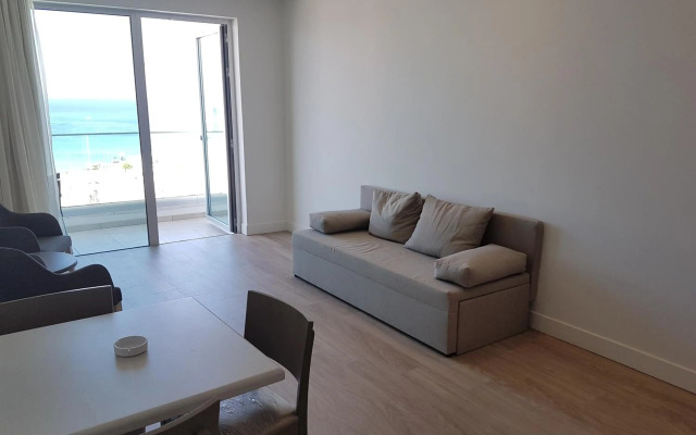 Melini Hotel Suites